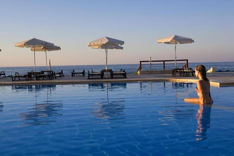 Pilot Beach Resort & Spa Hotel