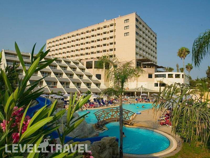 Фотография The Tower (Ex. St. Raphael Resort)