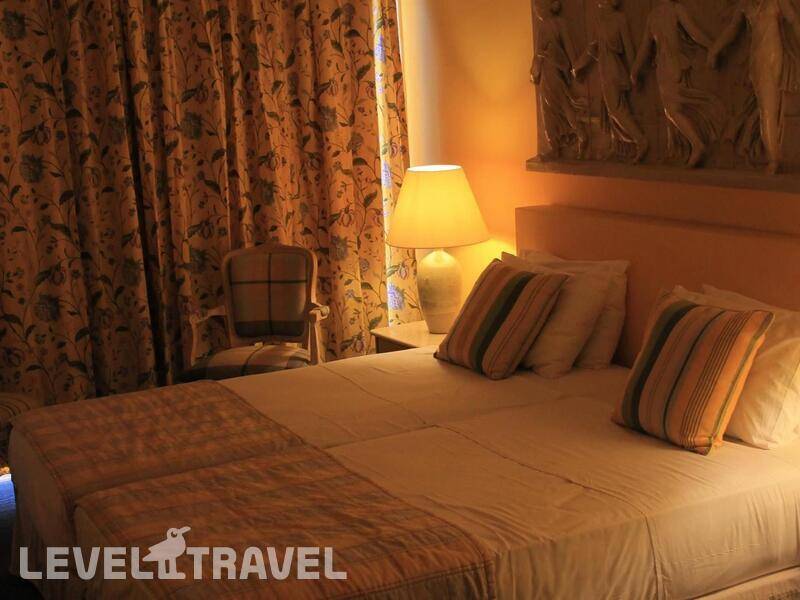 Фотография The Caravel Hotel (Ex.Caravel)