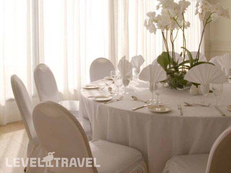 Фотография Venus Beach Hotel