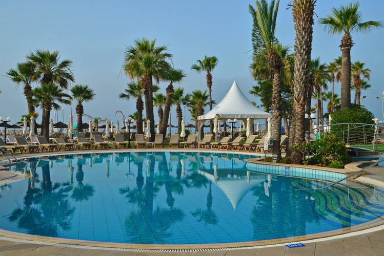 Golden Bay Beach