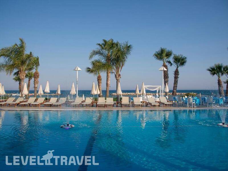 Фотография Palm Beach Hotel & Bungalows