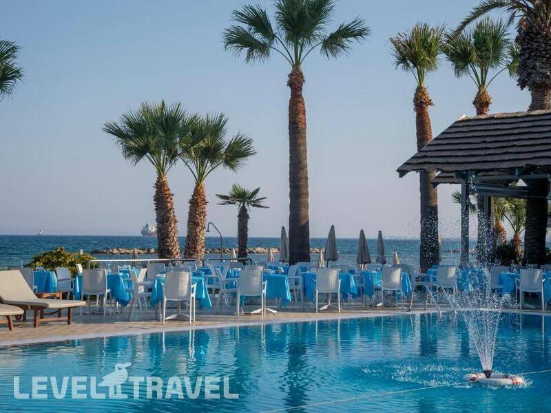Фотография Palm Beach Hotel & Bungalows