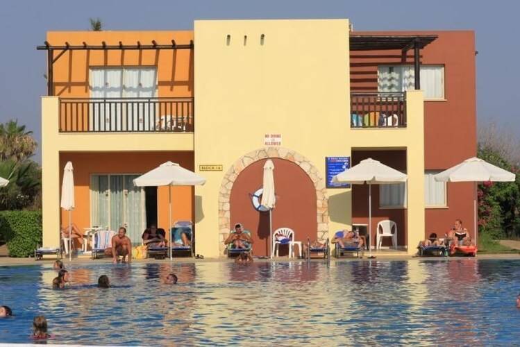 Panas Holiday Village