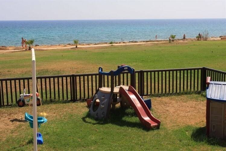 Panas Holiday Village