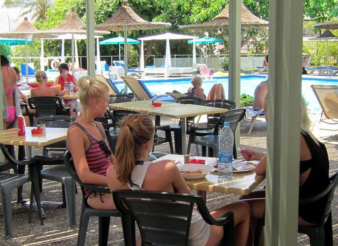 Marina Hotel