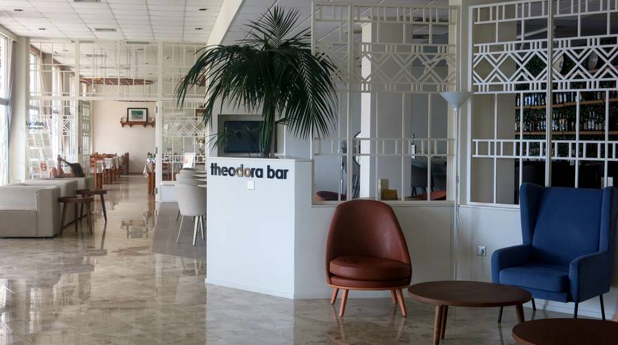 Marina Hotel