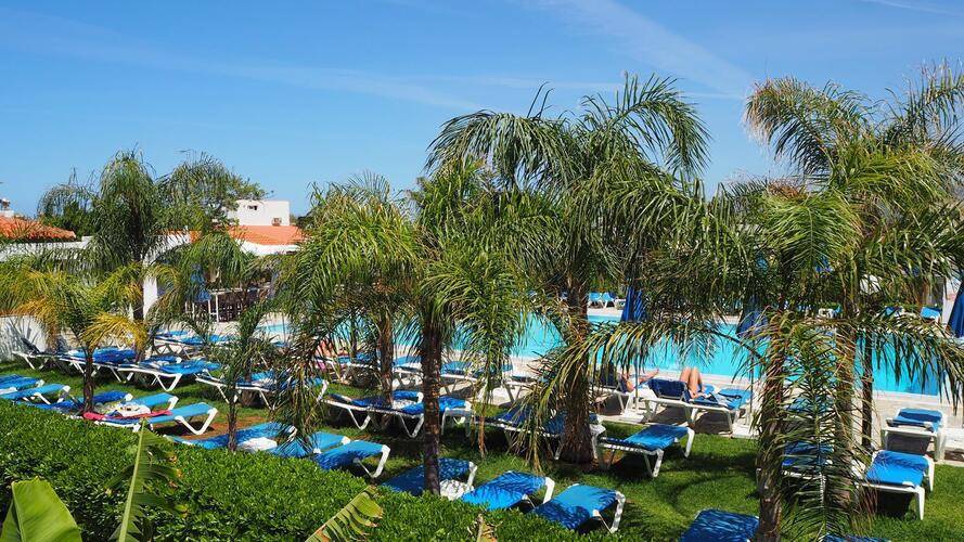 Kyknos Beach Hotel & Bungalows