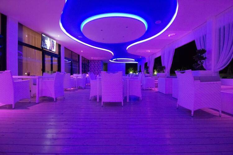 Sveltos Hotel
