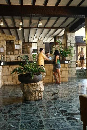 Dionysos Central Hotel