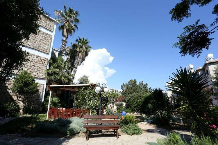 Dionysos Central Hotel