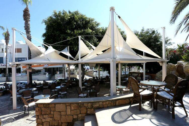 Dionysos Central Hotel