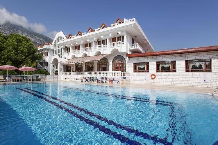 Rose Garden Premium (Ex. Larissa Mare Beach Hotel)