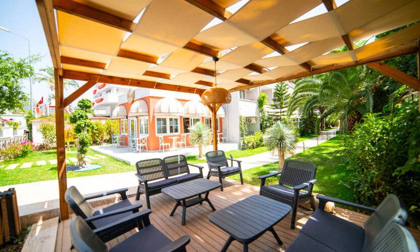 Rose Garden Premium (Ex. Larissa Mare Beach Hotel)