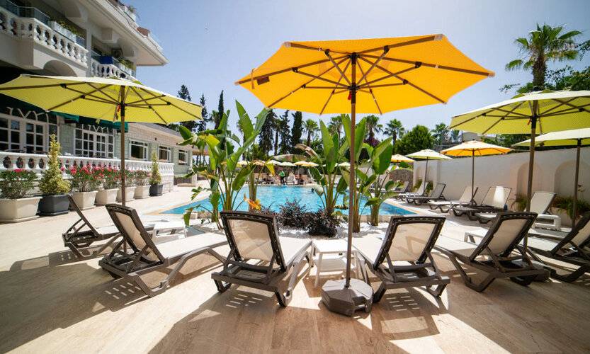 Rose Garden Premium (Ex. Larissa Mare Beach Hotel)