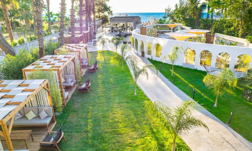 Rose Garden Premium (Ex. Larissa Mare Beach Hotel)