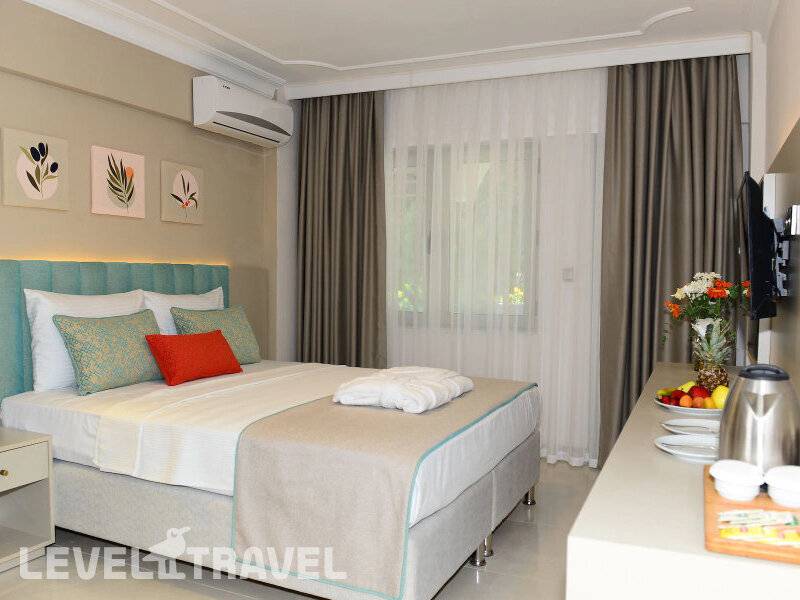 Фотография Rose Garden Premium (Ex. Larissa Mare Beach Hotel)