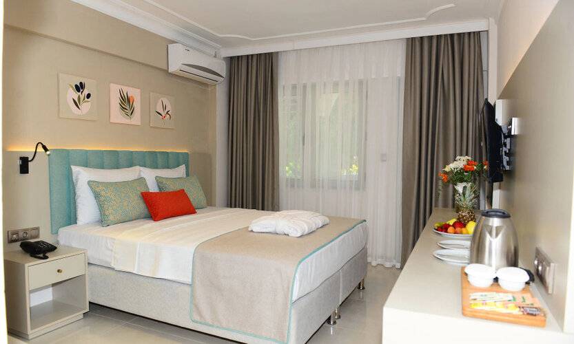 Rose Garden Premium (Ex. Larissa Mare Beach Hotel)