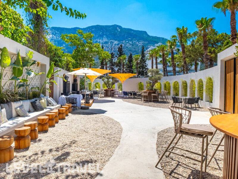 Фотография Rose Garden Premium (Ex. Larissa Mare Beach Hotel)