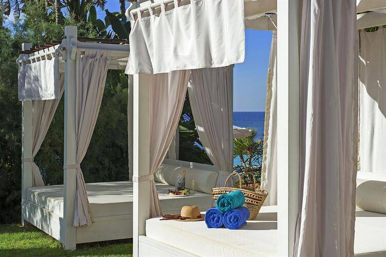Grecian Sands