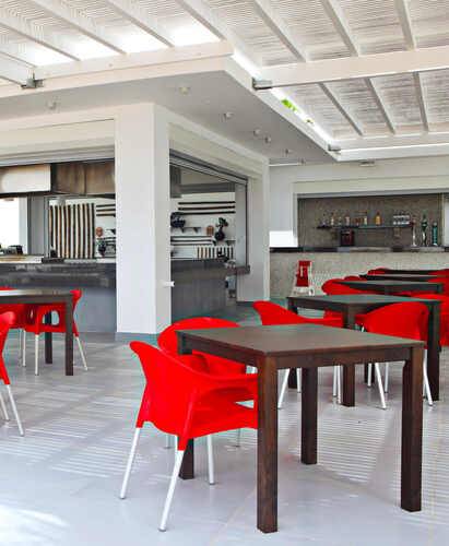 Dome Beach Hotel