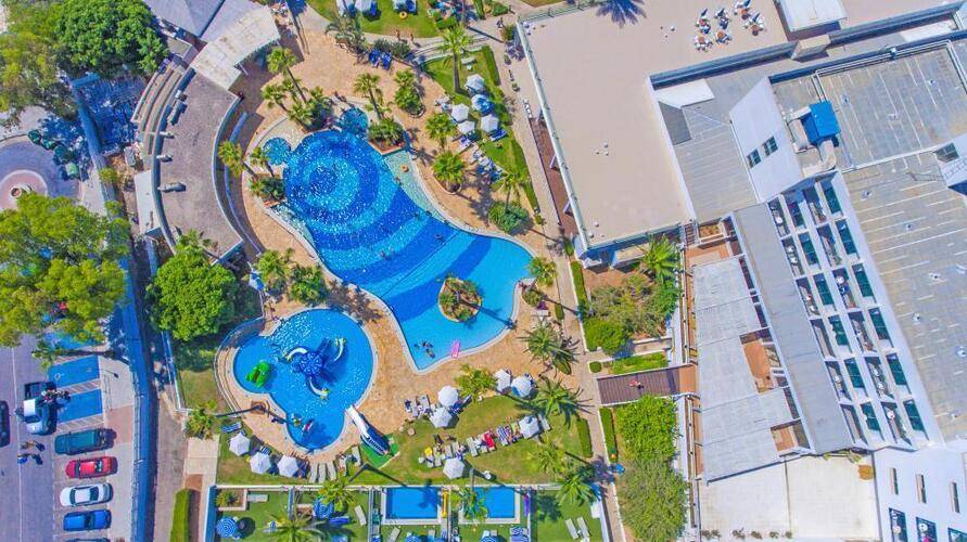 Dome Beach Hotel
