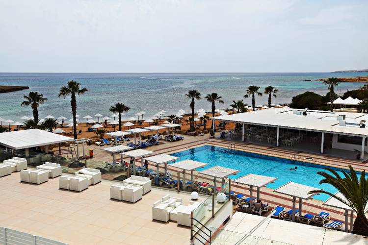 Dome Beach Hotel