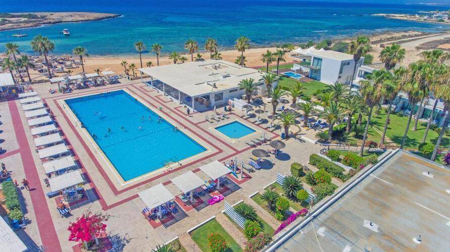 Dome Beach Hotel