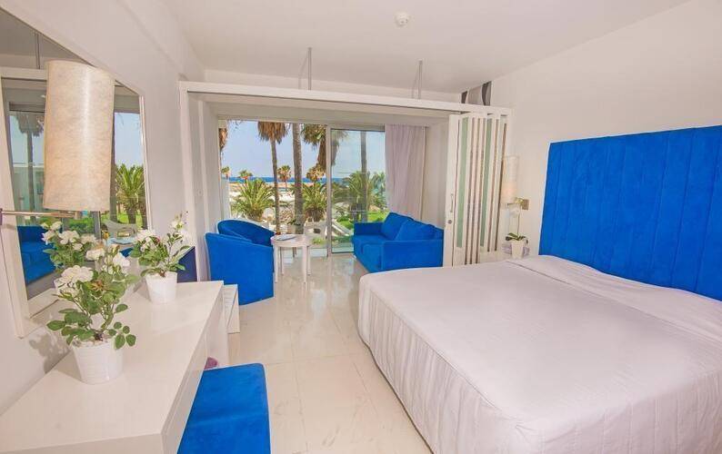 Dome Beach Hotel