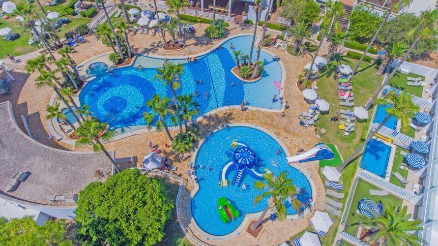 Dome Beach Hotel