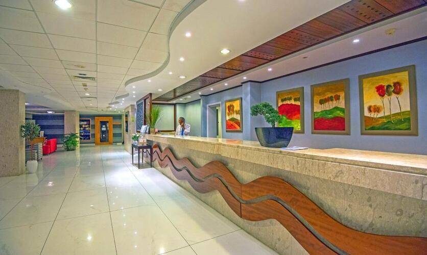 Dome Beach Hotel