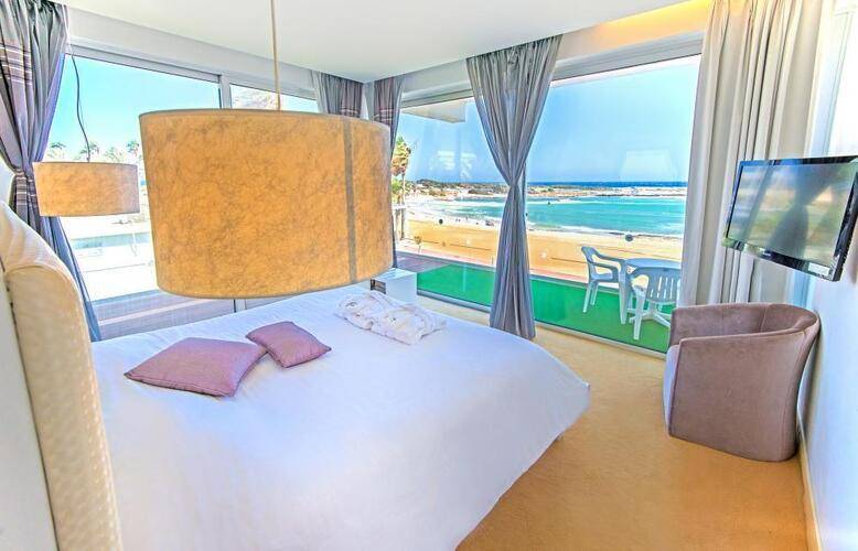 Dome Beach Hotel