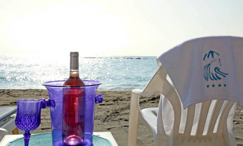 Poseidonia Beach