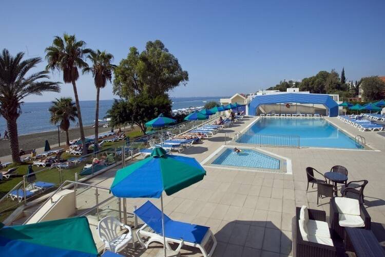 Poseidonia Beach