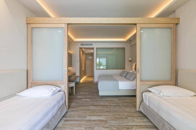 Amada Colossos Resort (Ex. Louis Colossos Beach)