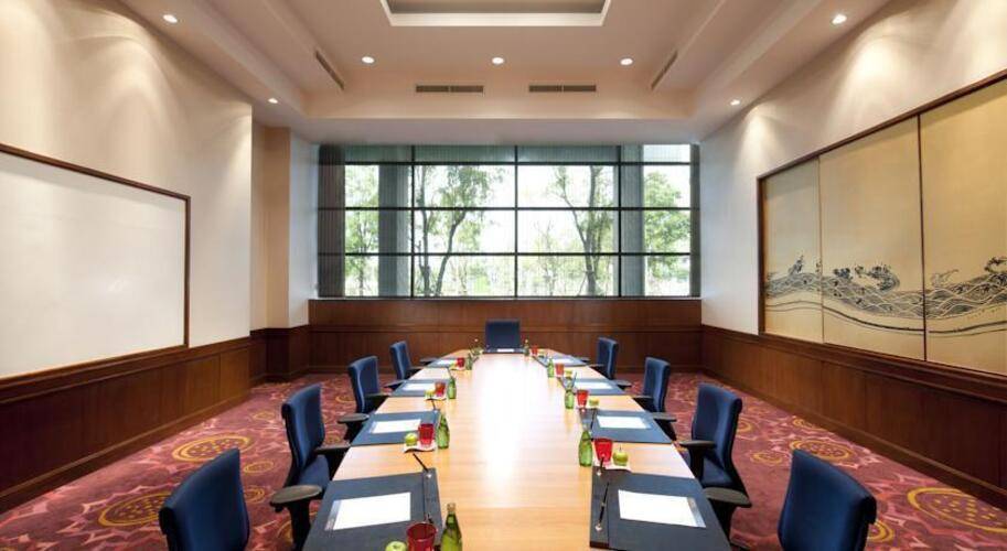 Novotel Suvarnabhumi Airport Hotel