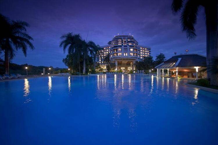 Dusit Island