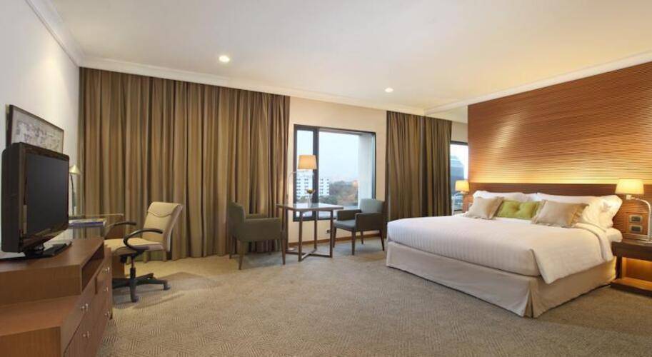 Dusit Princess Srinakarin Hotel