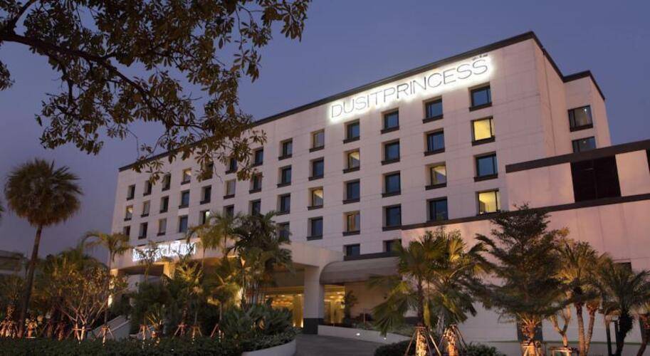 Dusit Princess Srinakarin Hotel