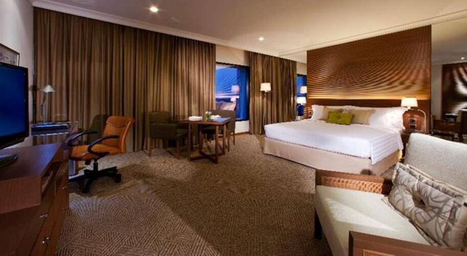 Dusit Princess Srinakarin Hotel