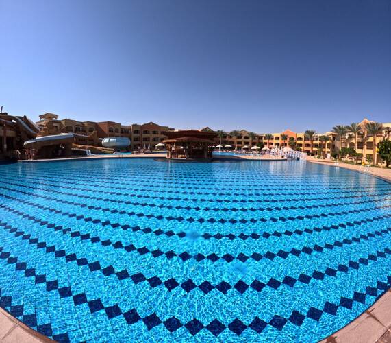 Regency Plaza Aqua Park & Spa Resort
