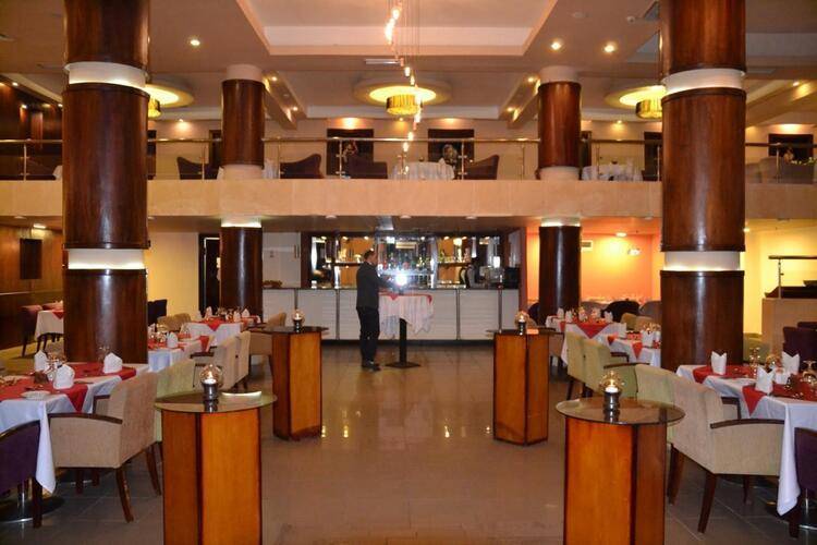 Regency Plaza Aqua Park & Spa Resort