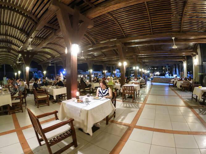 Regency Plaza Aqua Park & Spa Resort