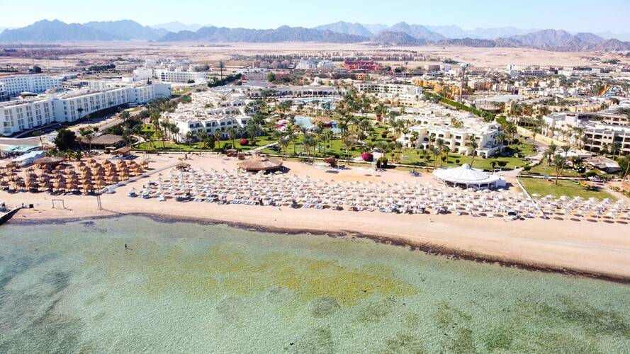 Regency Plaza Aqua Park & Spa Resort