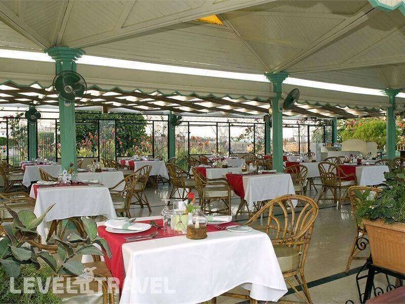 Фотография Dreams Beach Resort