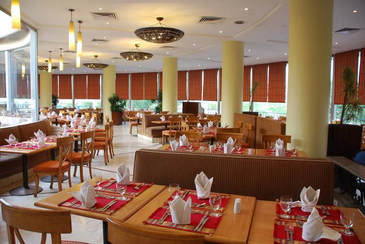 Pyramids Park Resort Cairo