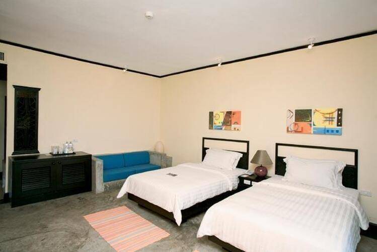 Talay Karon Beach Resort (Ex. Ramada Resort Karon)