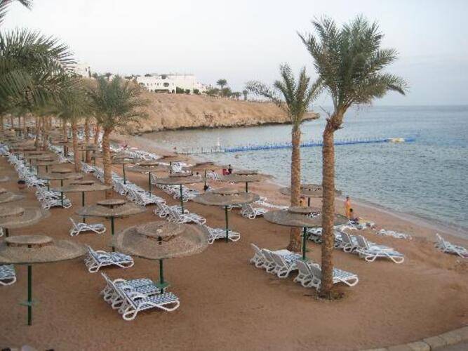 Continental Plaza Beach Resort & Aqua Park
