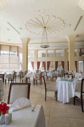 Continental Plaza Beach Resort & Aqua Park