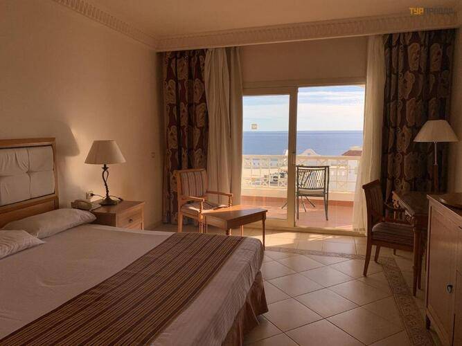 Continental Plaza Beach Resort & Aqua Park